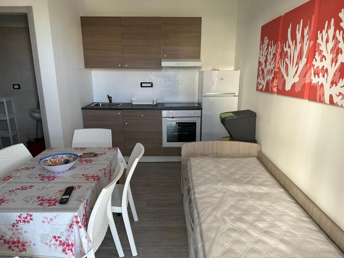 Riva Del Golfo Apartment
